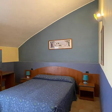 Arda Fiorenzuola Hotel