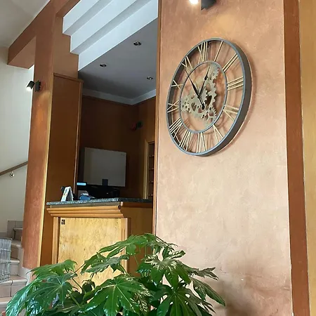 Arda Fiorenzuola Hotel 3*