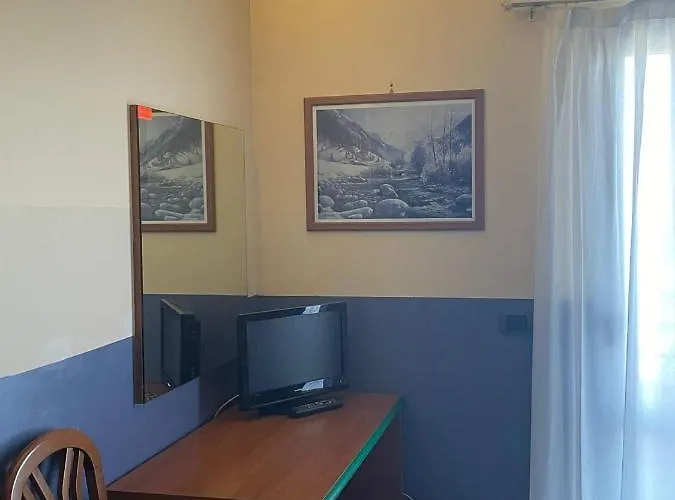 酒店 Arda Fiorenzuola 费伦佐拉亚达