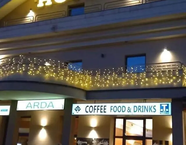 Arda Fiorenzuola 酒店 3*