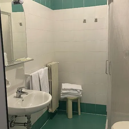 Ξενοδοχείο Arda Fiorenzuola 3*